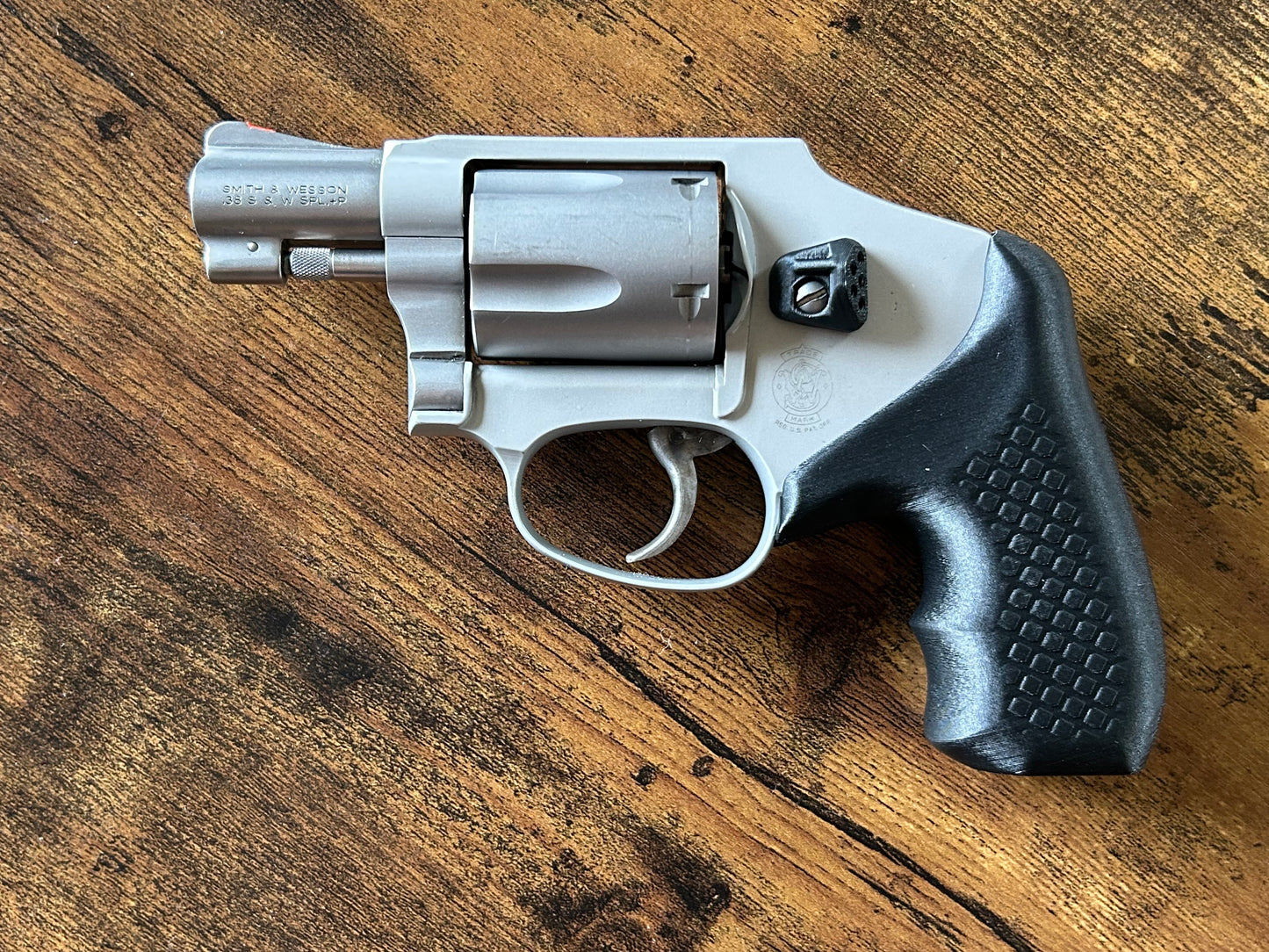 For the ultra-minimalist revolver user who conceal-carries in the pocket: Ultra-concealable boot grips for the Smith & Wesson J-Frame line, optimized for pocket-carry. Recoil Rider grips are the the lightest boot grips available for the J-Frame, plus they absorb recoil with a slim profile and a snag-free draw. They also improve the grip angle of your S&W J-Frame for a more natural point-of-aim. If you're carrying your revolver the pocket, these boot grips will provide a superior shooting and CCW experience.