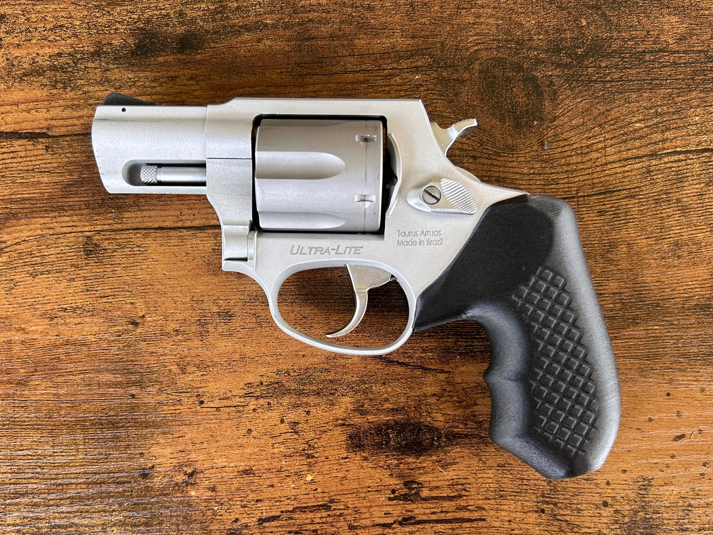 "Zero-compromise" concealed carry grips for the Taurus 856 line. Before, wheelgun folks had to choose between shooting comfort (rubber grips) or carry comfort (wood or G10 grips). Recoil Rider revolver grips provide both, featuring the recoil absorption of rubber grips with the snag-free comfort of wooden grips. Plus, they reduce the weight for easier carry and improve the grip angle of your Taurus 856 for a more natural point-of-aim. If you're carrying your revolver AIWB or in the pocket, these utilitarian