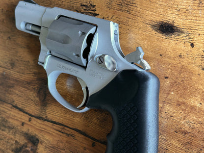 "Zero-compromise" concealed carry grips for the Taurus 856 line. Before, wheelgun folks had to choose between shooting comfort (rubber grips) or carry comfort (wood or G10 grips). Recoil Rider revolver grips provide both, featuring the recoil absorption of rubber grips with the snag-free comfort of wooden grips. Plus, they reduce the weight for easier carry and improve the grip angle of your Taurus 856 for a more natural point-of-aim. If you're carrying your revolver AIWB or in the pocket, these utilitarian