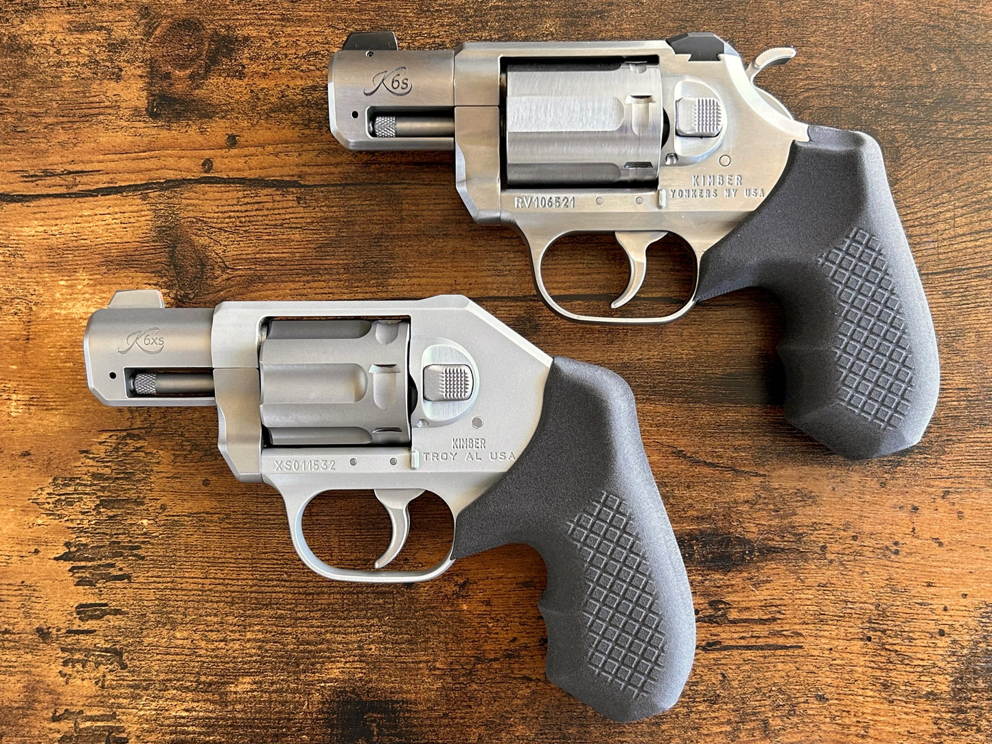 "Zero-compromise" concealed carry grips for the Kimber K6XS and K6S revolver line. Before, wheelgun folks had to choose between shooting comfort (rubber grips) or carry comfort (wood or G10 grips). Recoil Rider revolver grips provide both, featuring the recoil absorption of rubber grips with the snag-free comfort of wooden grips. Plus, they reduce the weight for easier carry. If you're carrying your revolver AIWB or in the pocket, these utilitarian grips will provide a superior shooting and CCW experience. 