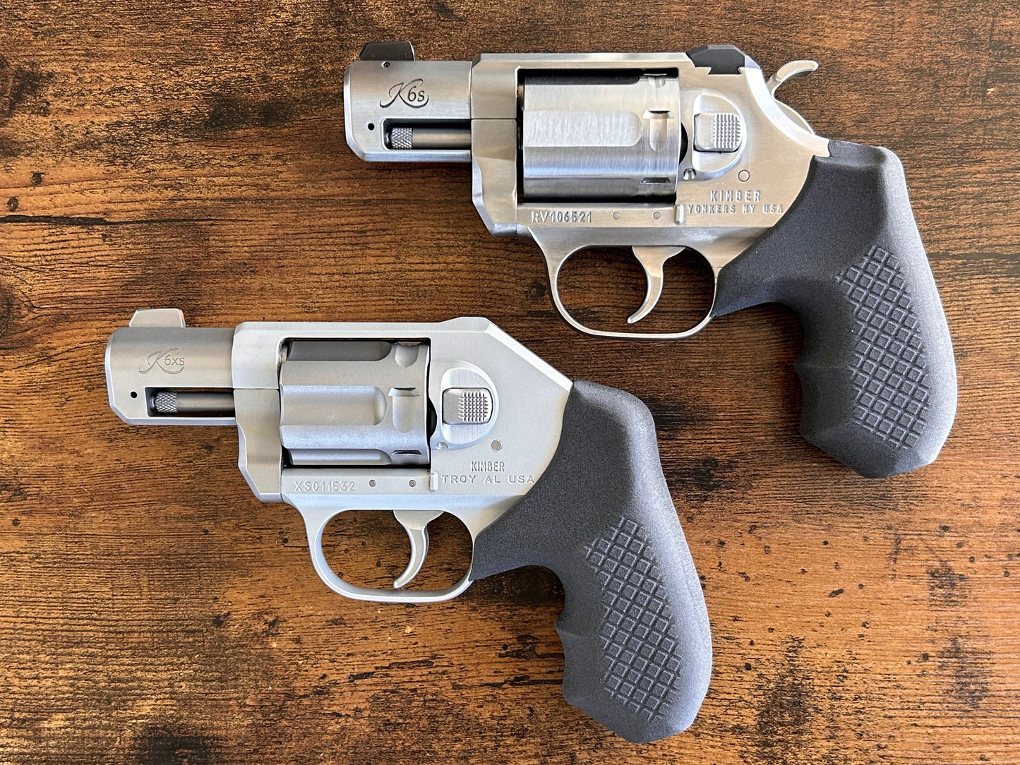 "Zero-compromise" concealed carry grips for the Kimber K6XS and K6S revolver line. Before, wheelgun folks had to choose between shooting comfort (rubber grips) or carry comfort (wood or G10 grips). Recoil Rider revolver grips provide both, featuring the recoil absorption of rubber grips with the snag-free comfort of wooden grips. Plus, they reduce the weight for easier carry. If you're carrying your revolver AIWB or in the pocket, these utilitarian grips will provide a superior shooting and CCW experience. 