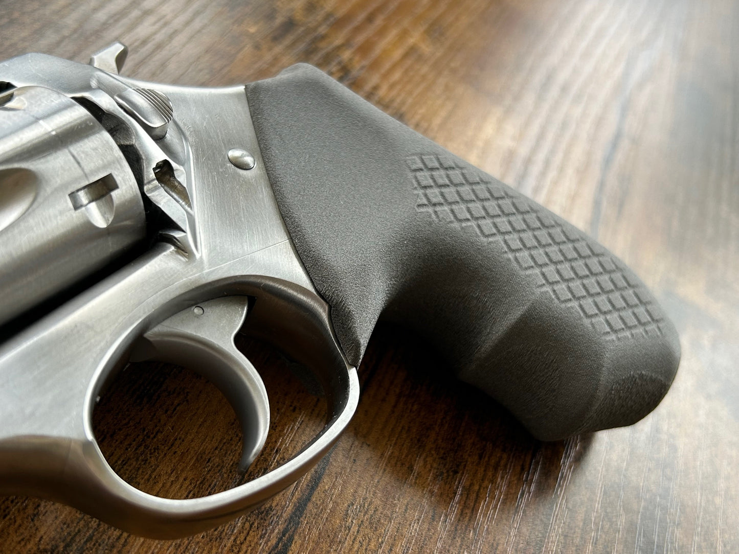 "Zero-compromise" concealed carry grips for the Ruger SP101 revolver. Before, wheelgun folks had to choose between shooting comfort (rubber grips) or carry comfort (wood or G10 grips). Recoil Rider revolver grips provide both, featuring the recoil absorption of rubber grips with the snag-free comfort of wooden grips. Plus, they reduce the weight for easier carry and improve the grip angle of your Ruger SP101 for a more natural point-of-aim. CCW grips for folks who carry their Ruger SP101 appendix.