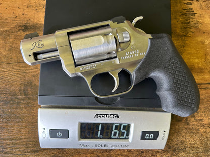 Recoil Rider revolver grips are the lowest weight grip available to the Kimber K6S.