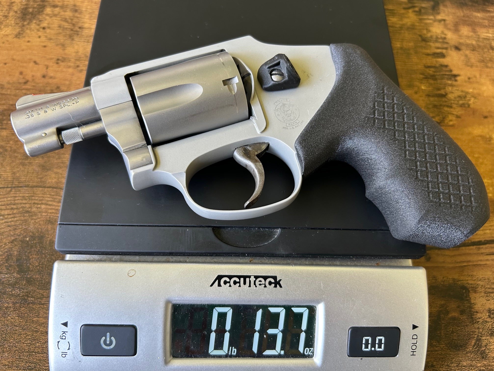 S&W J-Frame CCW Grips – Recoil Rider Revolver Grips